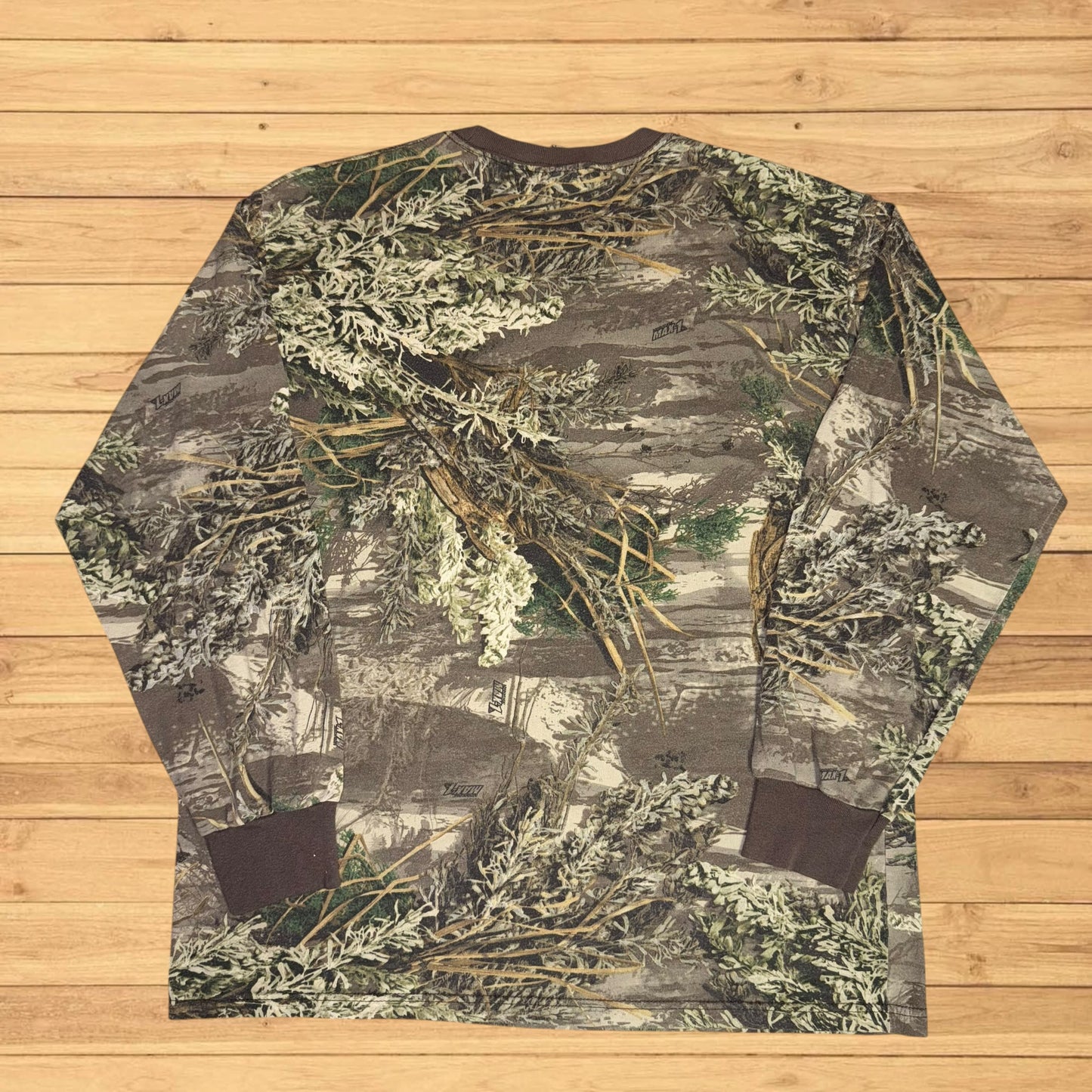 vintage camo realtree long sleeve pocket shirt (large)