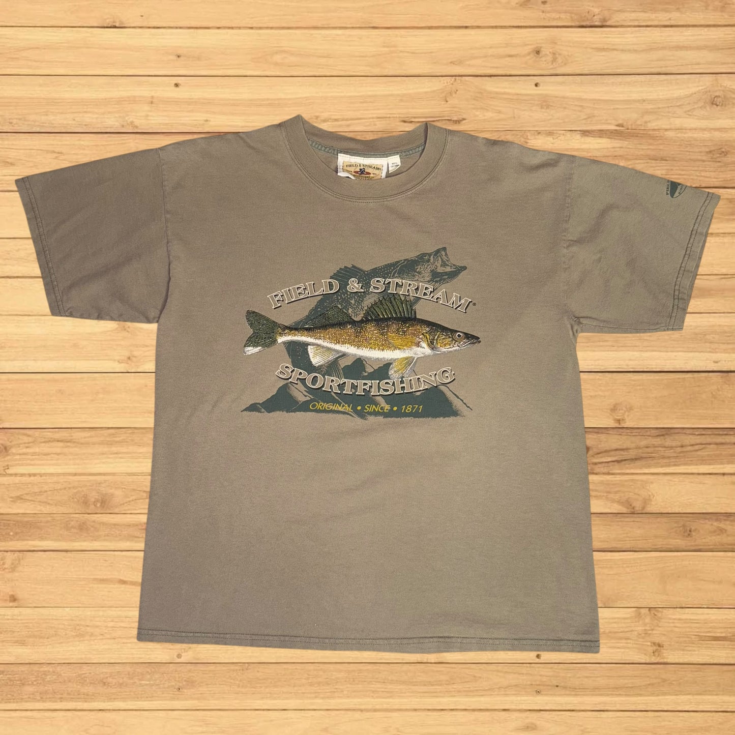 vintage field and stream walleye t shirt