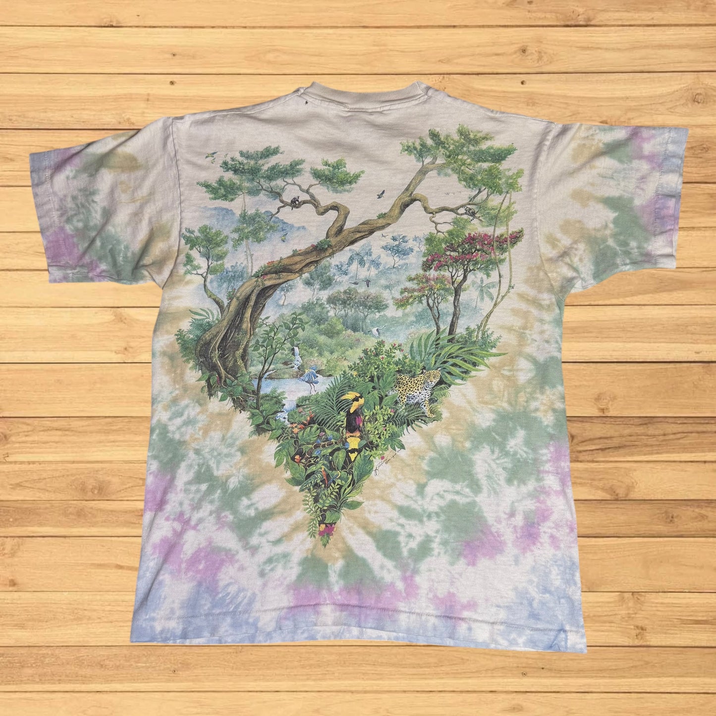 vintage liquid blue african rainforest t shirt tie dye (medium)