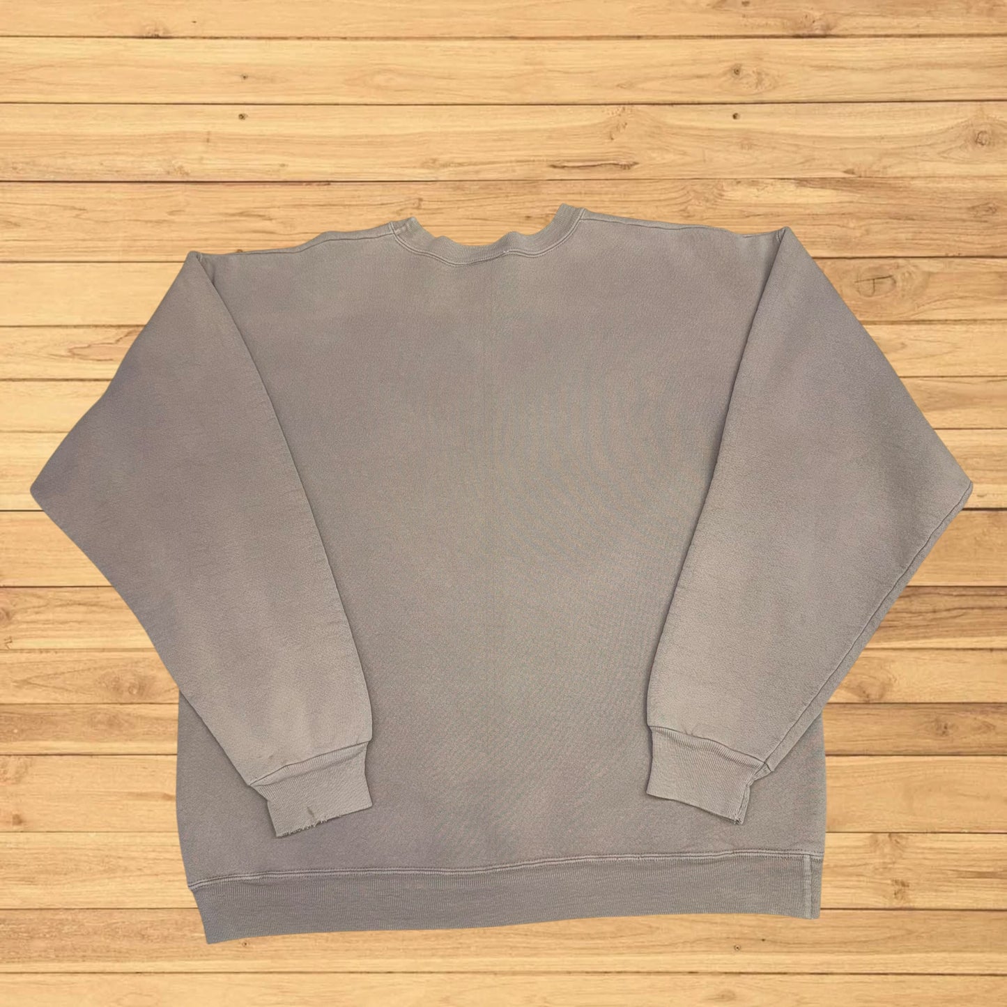 vintage field and stream fishing crewneck wilderness (XL)