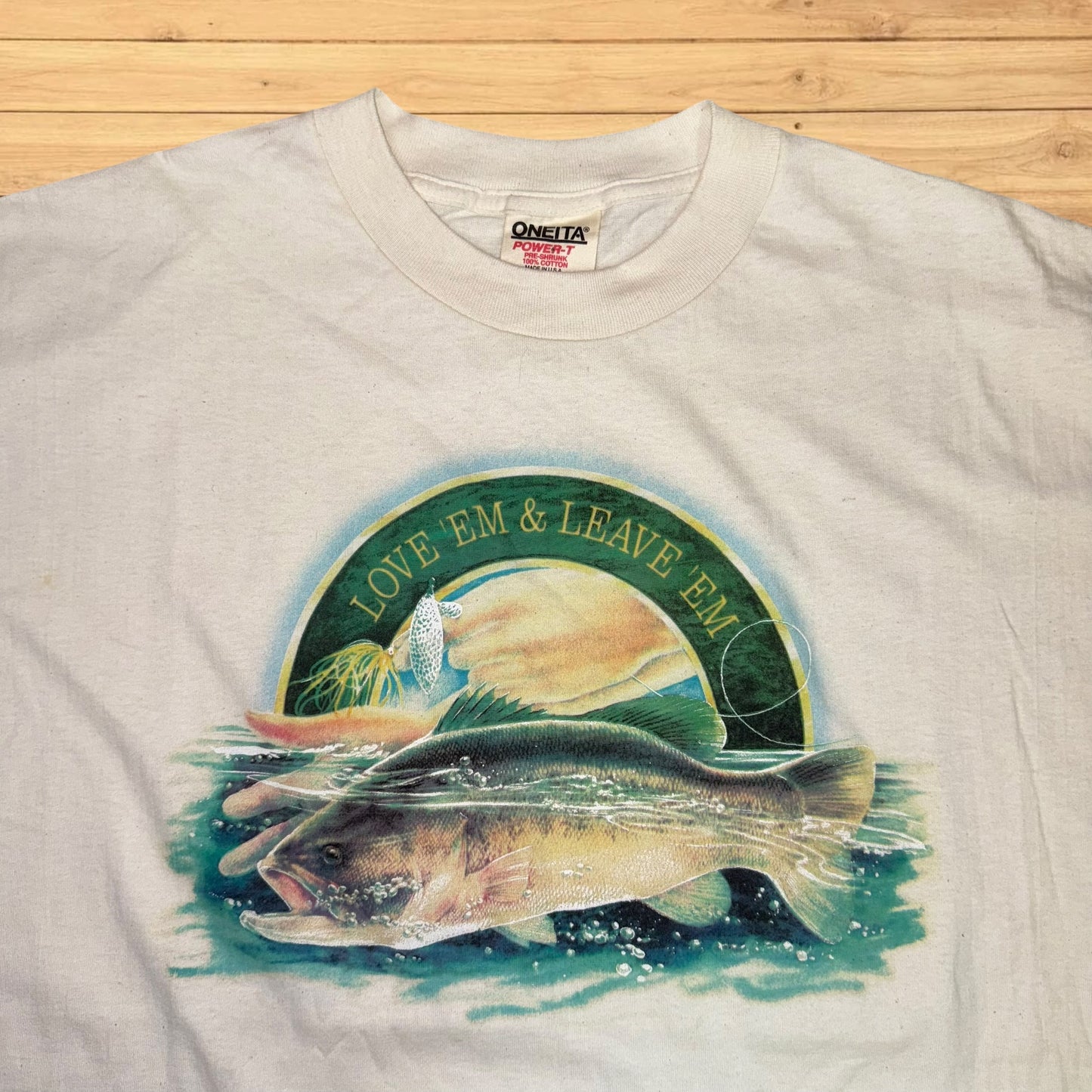 vintage catch and release bass t shirt (XL)