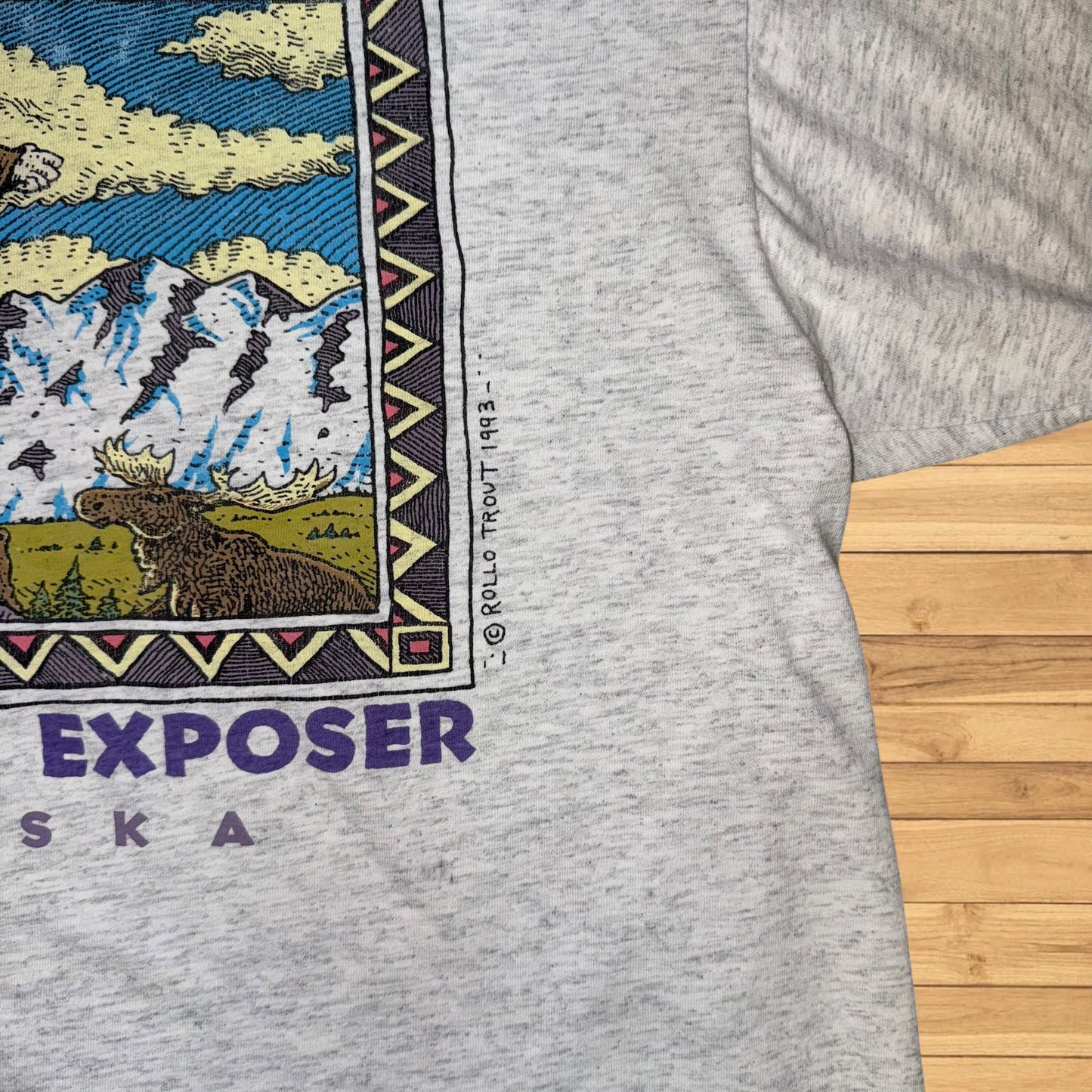 vintage alaska northern exposure ray troll t shirt (L)