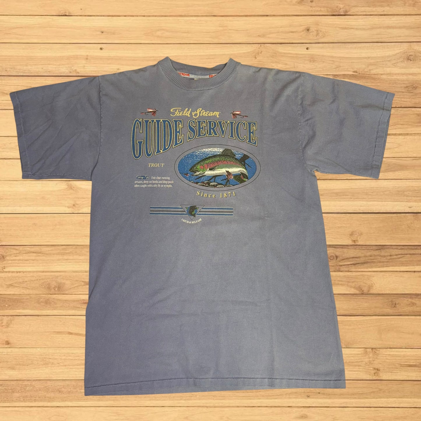 vintage field and stream trout guide t shirt (XL)