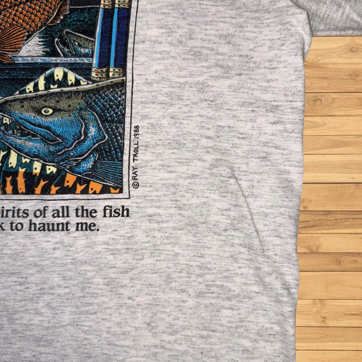 vintage ray troll t shirt fisherman guilt (M)