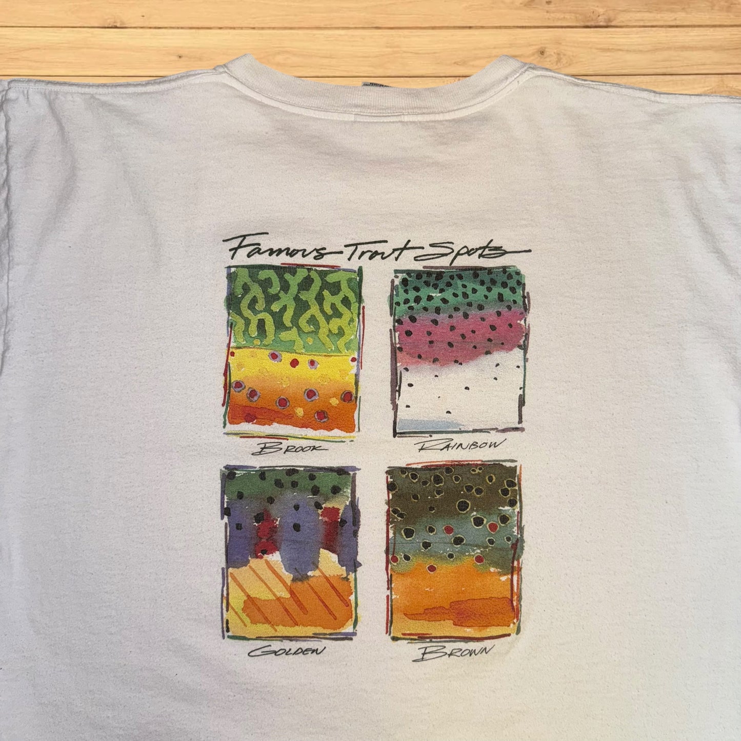vintage columbia trout spots t shirt (L)