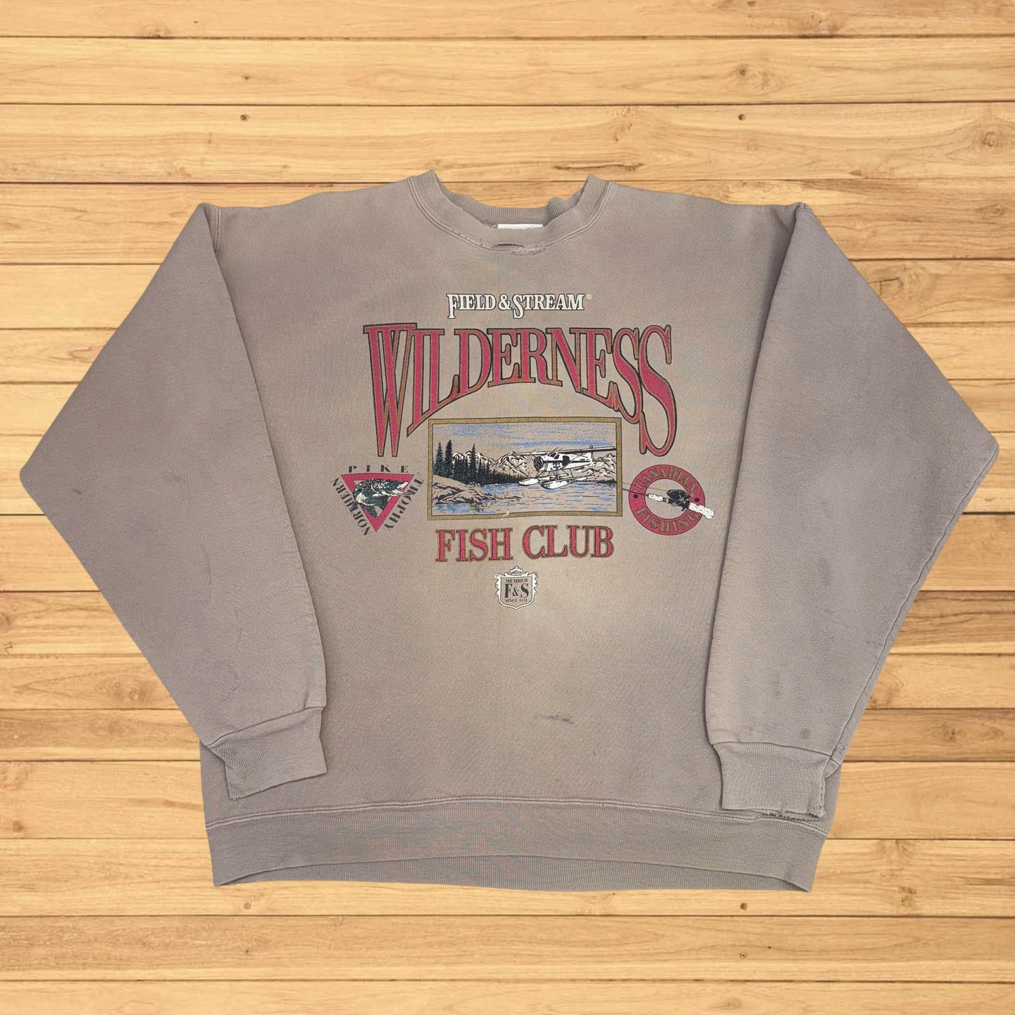 vintage field and stream fishing crewneck wilderness (XL)