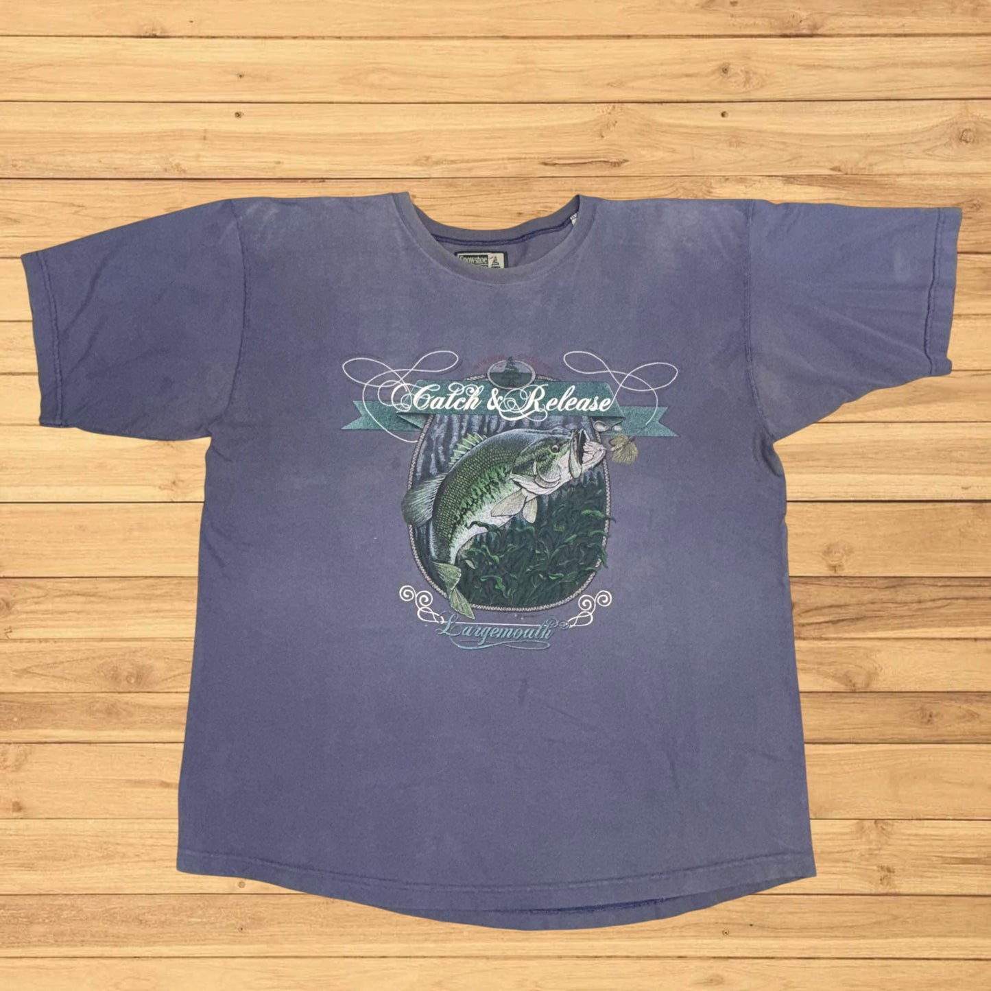 vintage catch and release bass fishing t shirt (XL)
