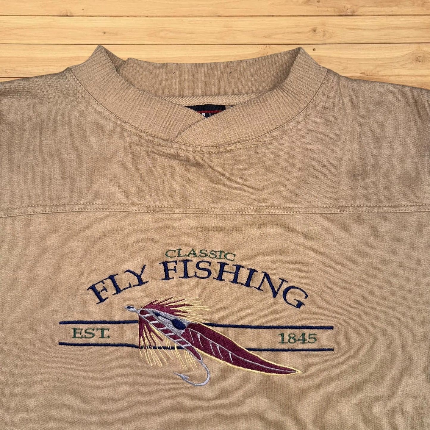 vintage fly fishing crewneck (XL)