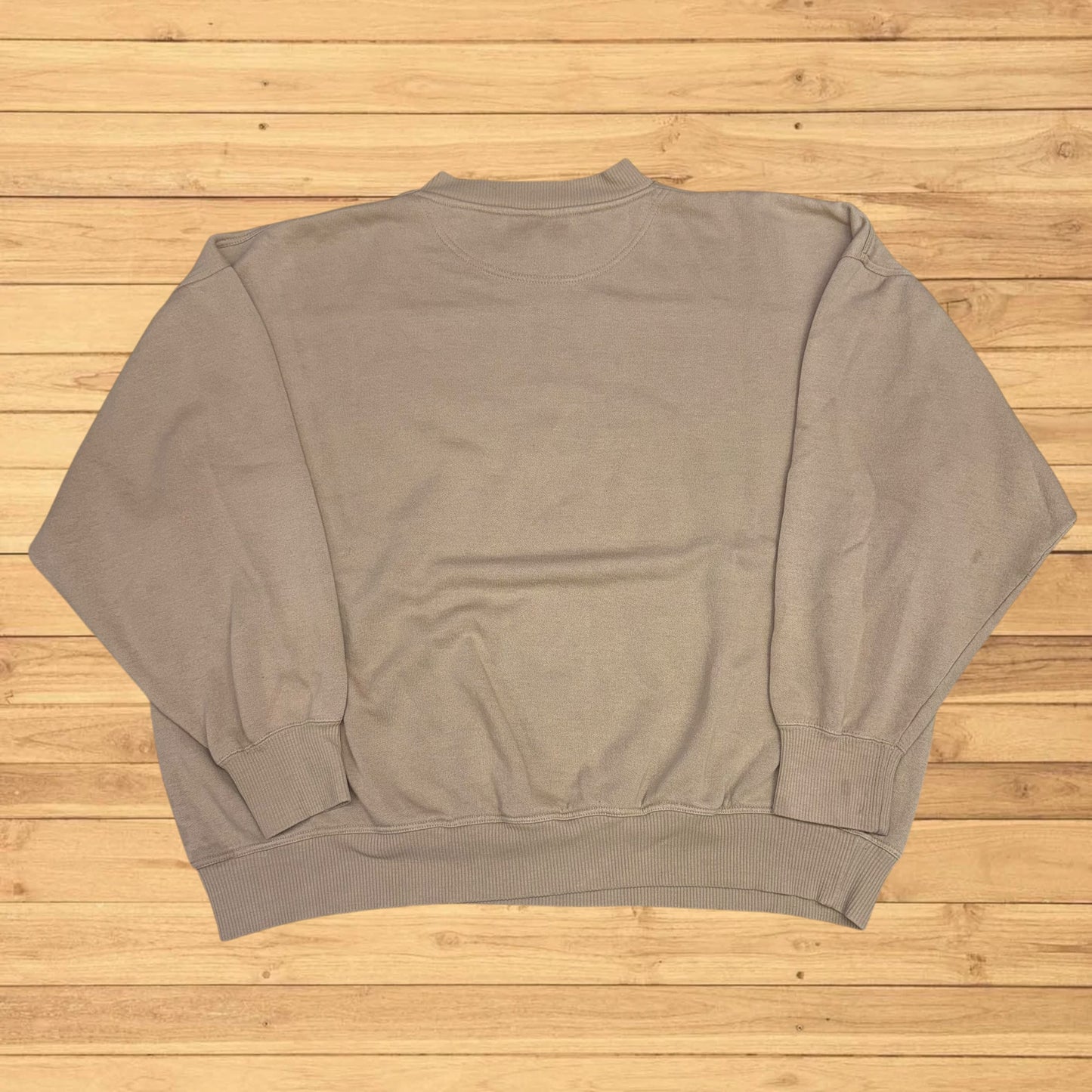vintage fly fishing crewneck (XL)