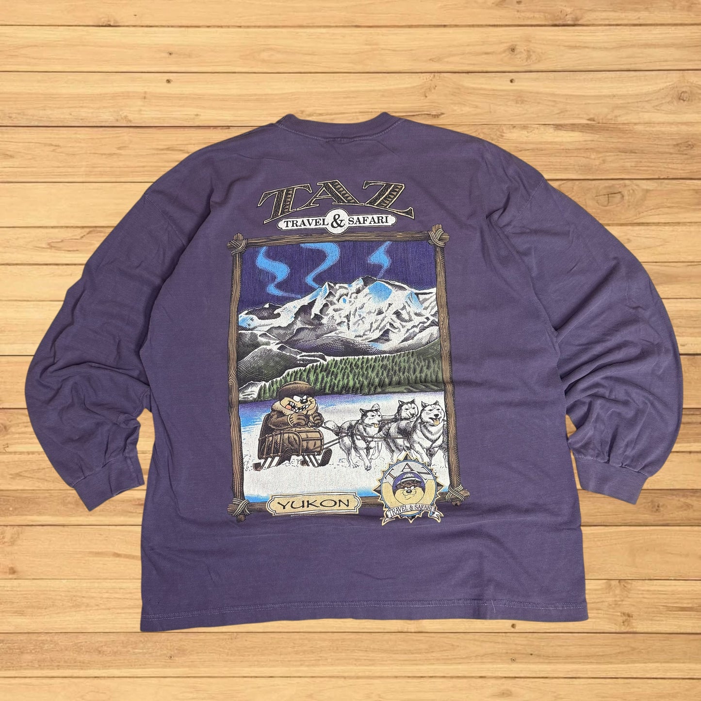 vintage taz snow dog sled long sleeve (xl)