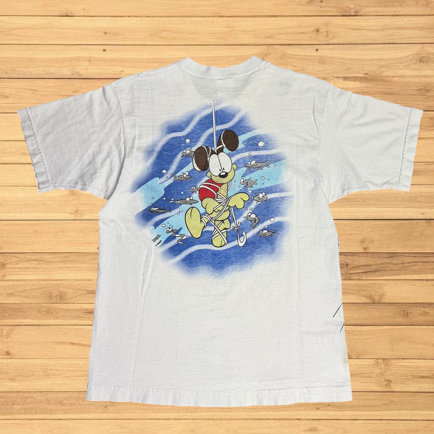 vintage Garfield deep sea fishing t shirt thrashed