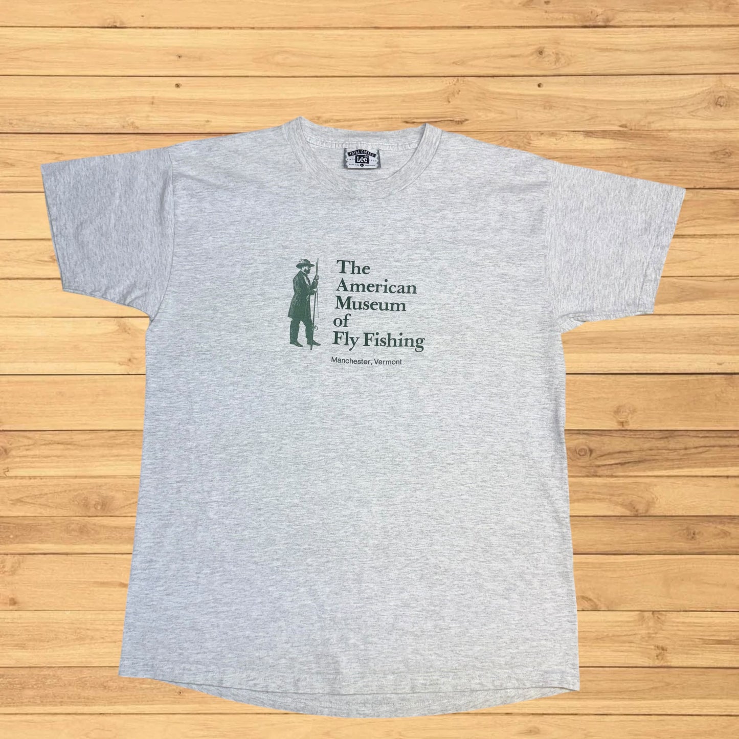 VINTAGE FLY FISHNG MUSUEM T SHIRT (L)