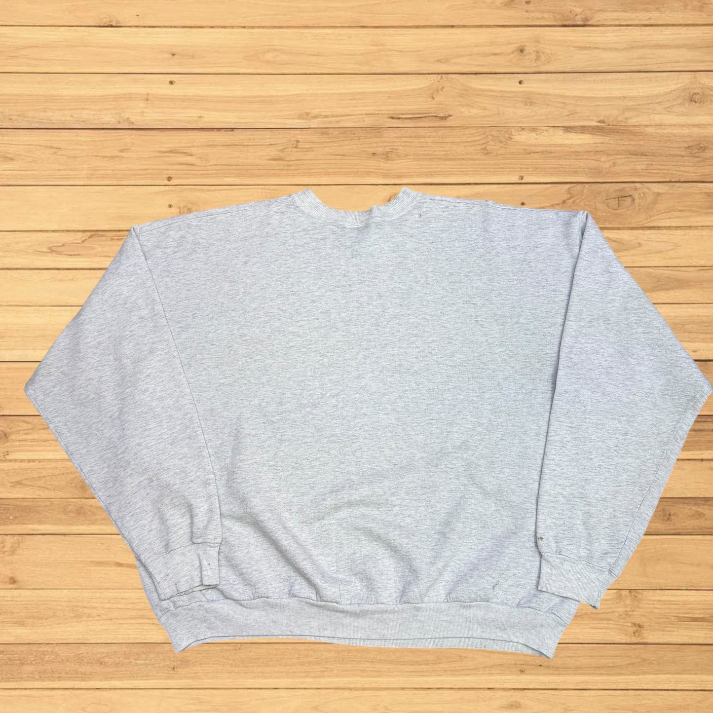 VINTAGE WYOMING FISHING CREWNECK THRASHED (XL)